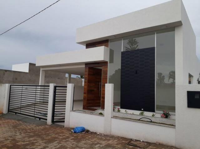 Casa de alto padrão 3 Suites moderna condomínio fechado