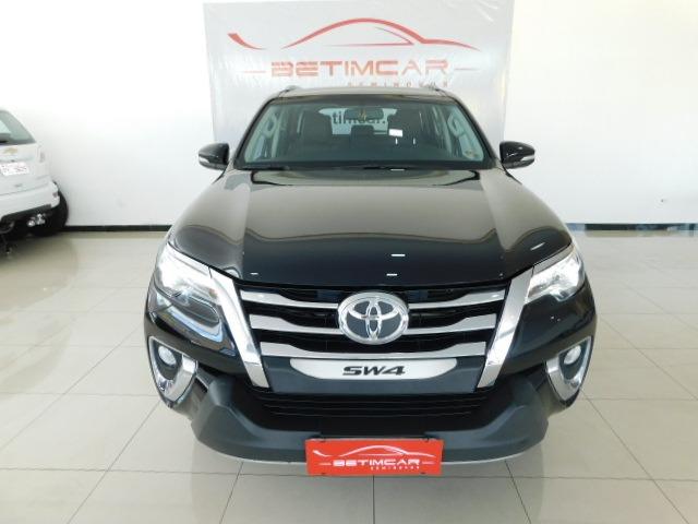 Toyota Hilux SW4 SRV 2.8 Diesel - Foto 6