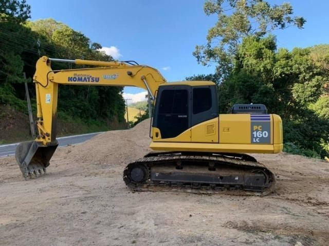 Escavadeira Hidráulica Komatsu PC-160 LC 7B