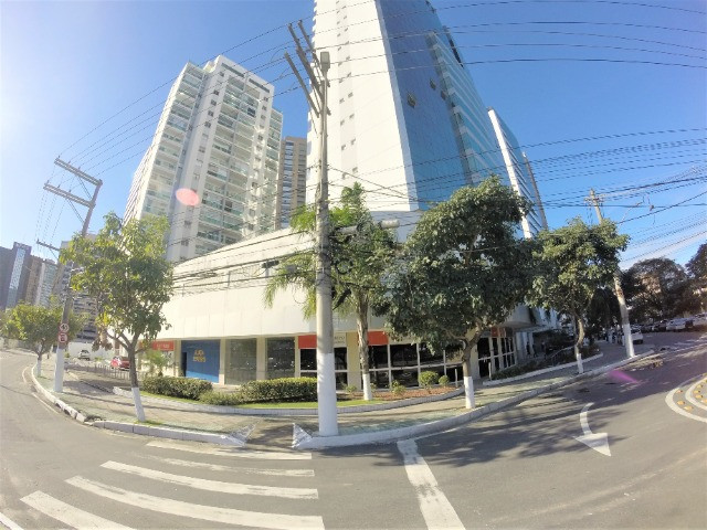 Oportunidade! Alugo Loja na Enseada do Suá com 104m² e 4 vagas - R$ 8.000,00