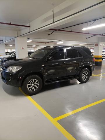 Toyota Hilux SW4 - Foto 3