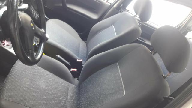 Classic 2014 LS 1.0 Flex 4 portas - Foto 6