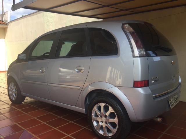 Meriva Premium Easytronic 1.8 Prata 2012 com Air Bag e ABS (Raridade) - Foto 3