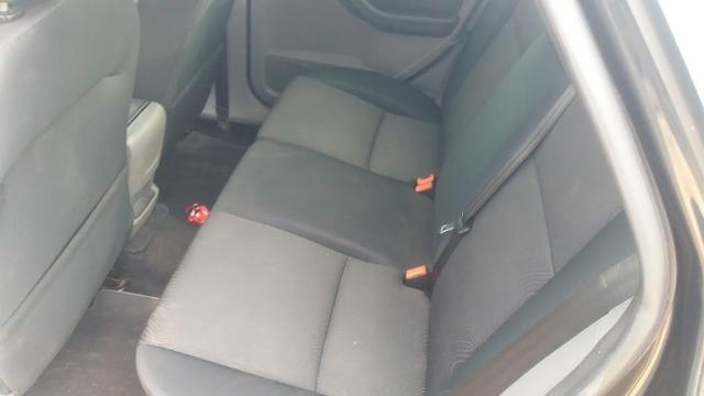 Ford Focus Sedan Titânio 2.0 Flex 2010 - Automático! - Foto 5