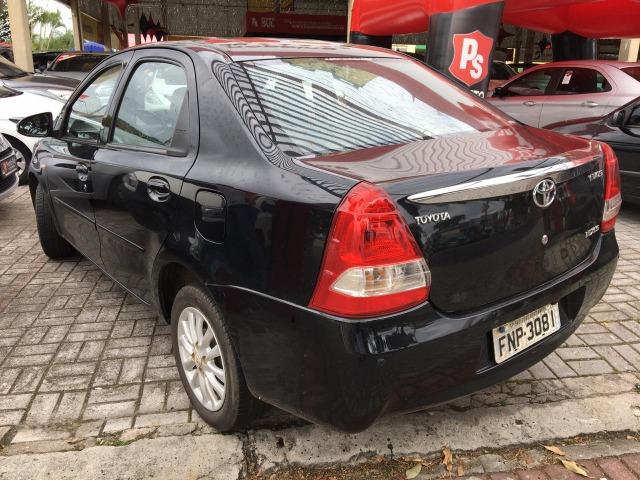 A2 Toyota Etios Sedan 1.5 Flex " Único Dono " Todo Original - 2014 - Foto 3