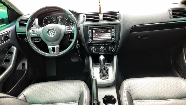 Jetta 2.0 8v Aut.Confortline#estadodezerokm*tetosolar*2014#ipvapago - Foto 10