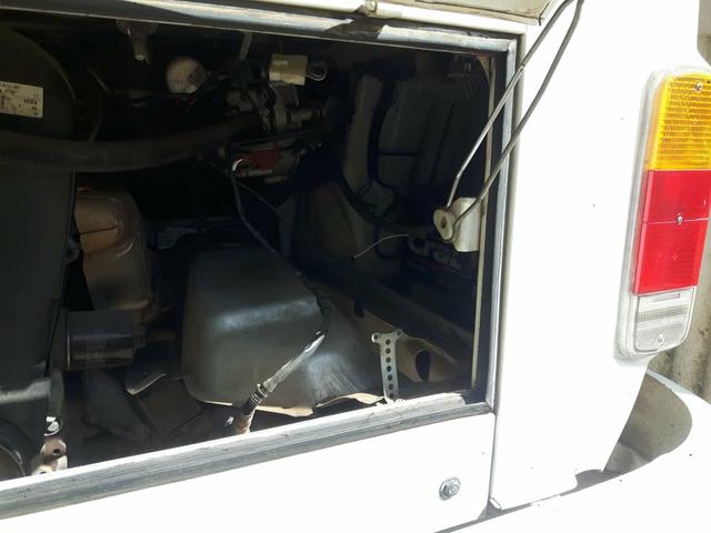 Kombi 2014 muito nova - Foto 5