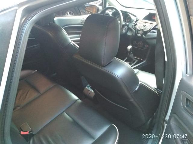New fiesta sedan 1,6 flex - Foto 9
