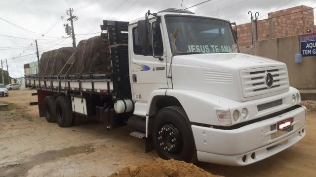 Mb 1620 Ano 2002 - Foto 4