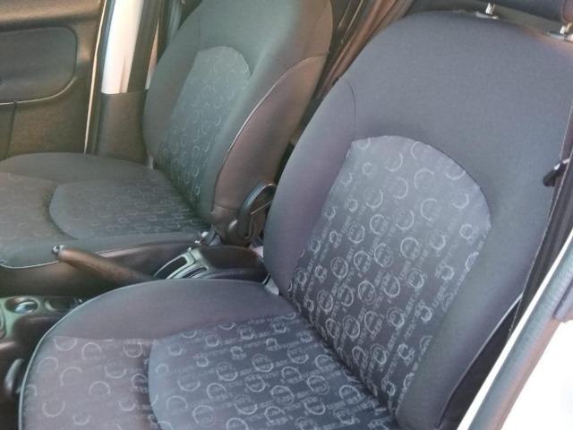 Peugeot 206 / ano 2008 - Foto 4
