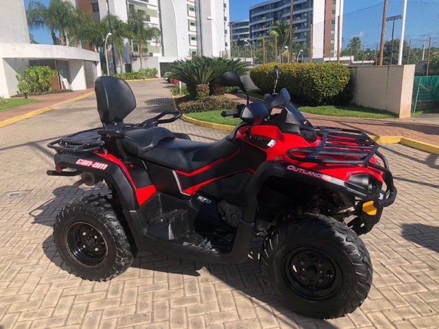 QUADRICICLO CAN AM 570 MAX 2 LUGARES 2019