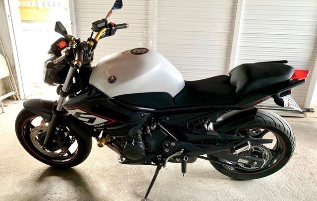 YAMAHA XJ6 COR PRETA OU BRANCO