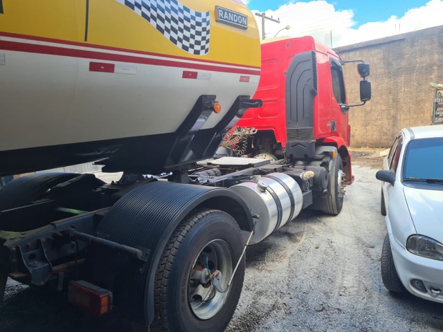 VOLVO VM330