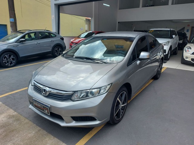 HONDA CIVIC LXS 2012