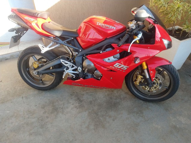 triumph daytona 675 olx