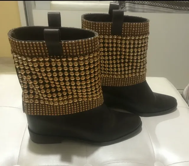 Bota Schutz original em couro