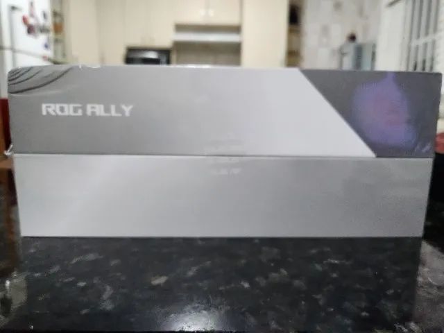 Vendo Asus Rog Ally 512GB Z1 Extreme! - Computadores e acessórios
