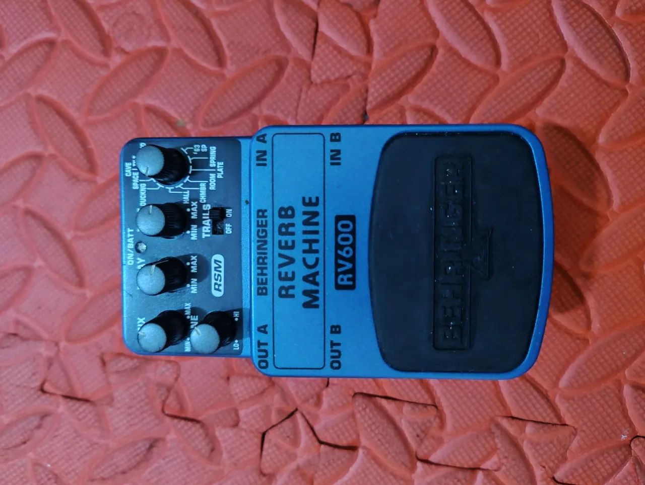 Pedais de guitarra semi novos  - Foto 5