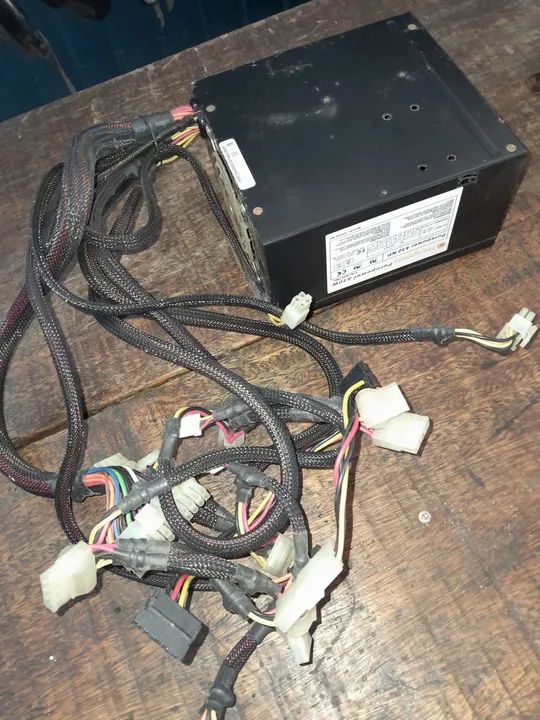 Fonte Thermaltake Purepower 430W - 430 NP - Foto 2