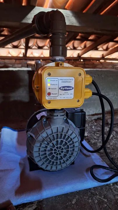 Instalação de pressurizador residencial de água 