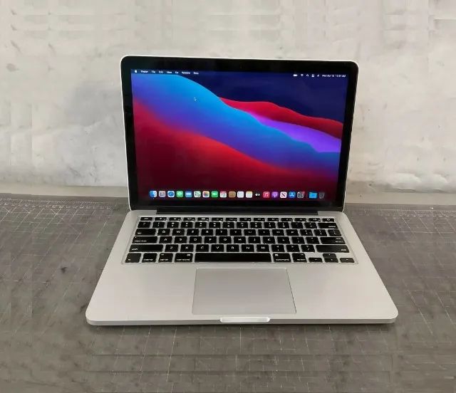 Macbook i5 Pro - 8RAM