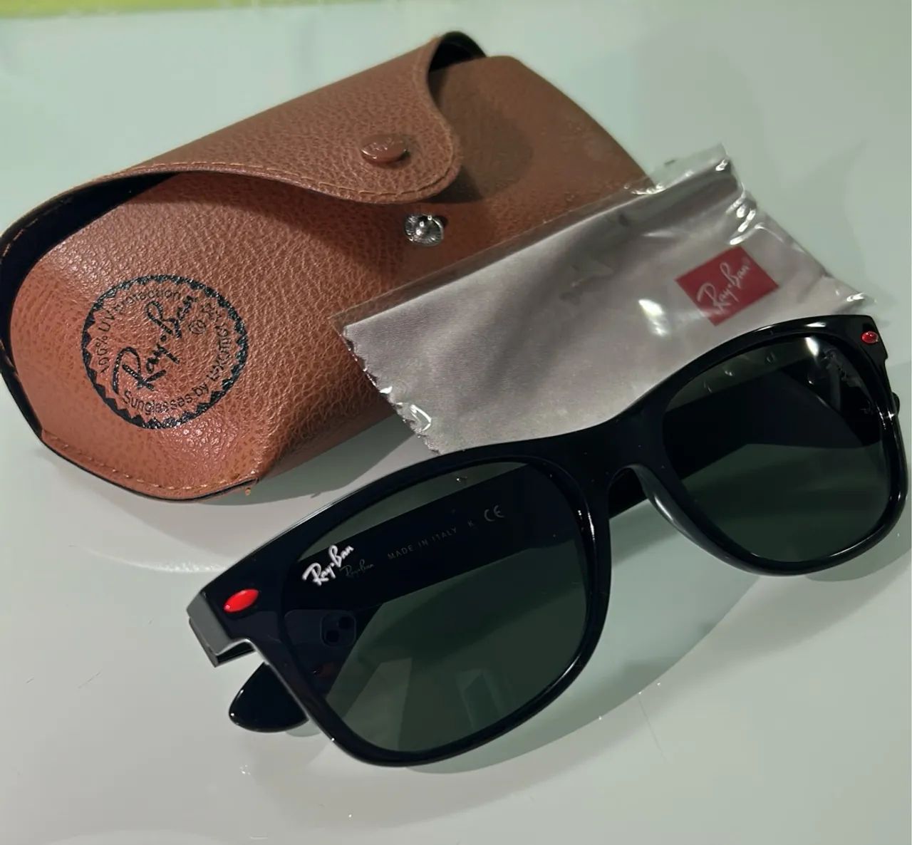 ÓCULOS DE SOL RAY-BAN FERRARI RB2132M F60131/55