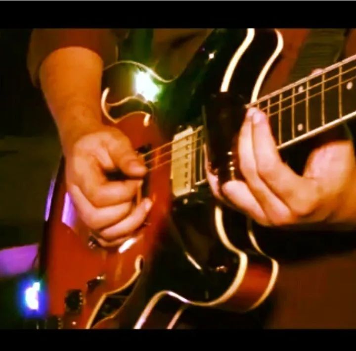 Ibanez Artcore AS 73 SEMI-HOLLOW pickups T-type pickups, REGULADA POR LUTHIER