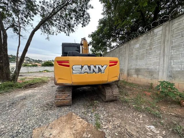 Escavadeira Sany SY135C 2021 Impecável  - Foto 3
