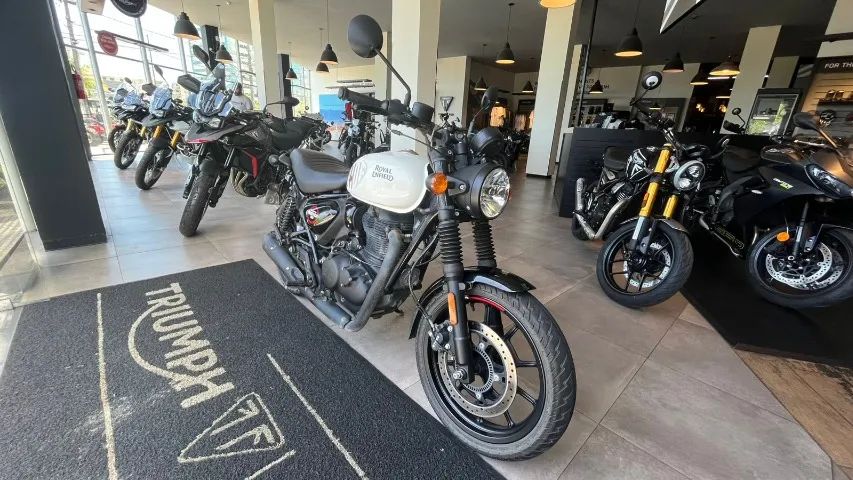 Royal Enfield Hunter Dapper 350 - 2023/2024 - Foto 3