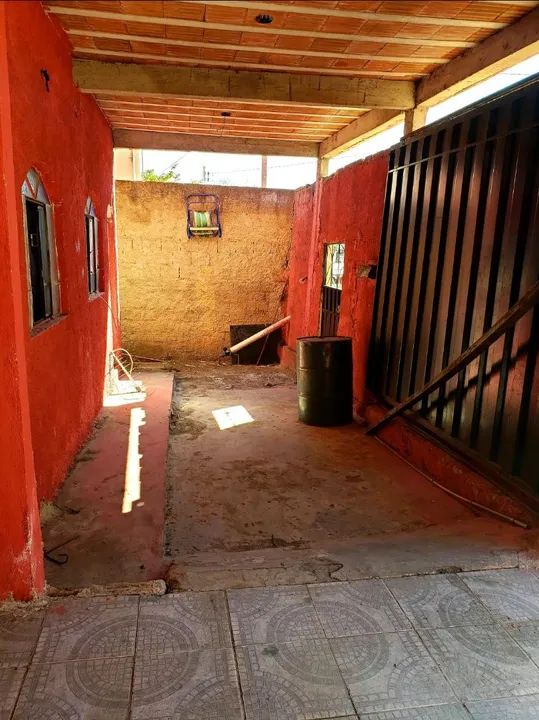 Vendo casa de 2 andares em NOVA CONTAGEM - Foto 5