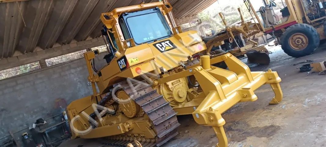 TRATOR DE ESTEIRA CAT D6T ANO 2018 - Foto 2