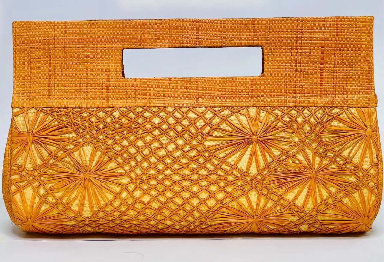 Bolsa de mão em palha, artesanal