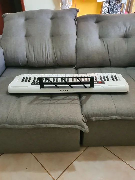 Teclado novo SEM CAPA em Samambaia (Aceito cartão) - Foto 3