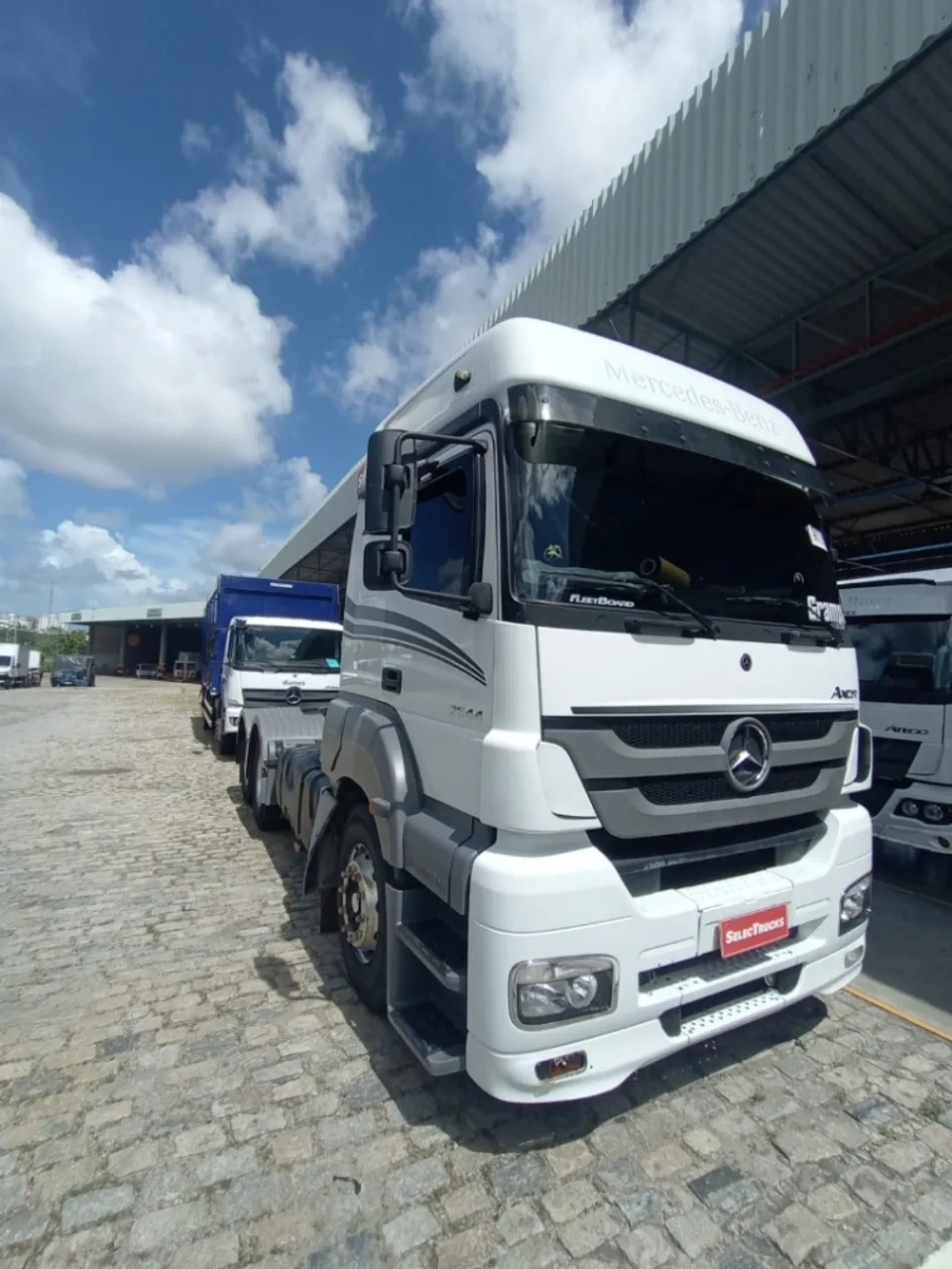 AXOR 2544 - 6X2 CAVALO MECÂNICO