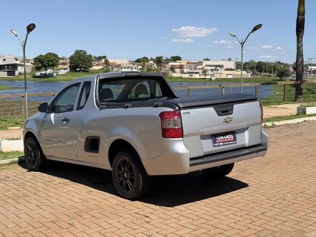 Chevrolet Montana LS 1.4 Econoflex 8V 2P 2017 - Foto 8