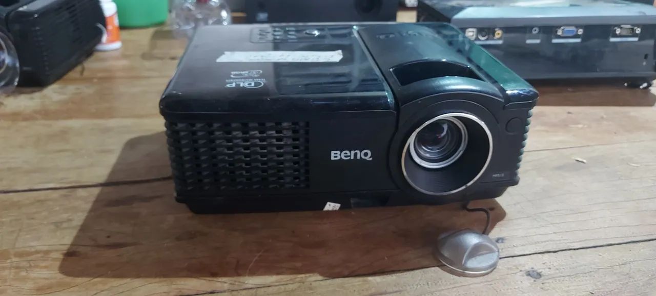 Benq projector model MP 515 has a spot in the corner of the screen64573372347651120