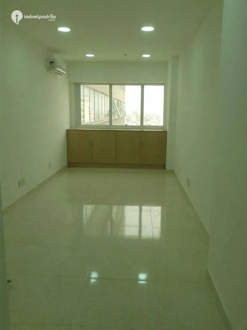 Sala à venda, 27 m² por R$ 195.000,00 - Centro - Nova Iguaçu/RJ