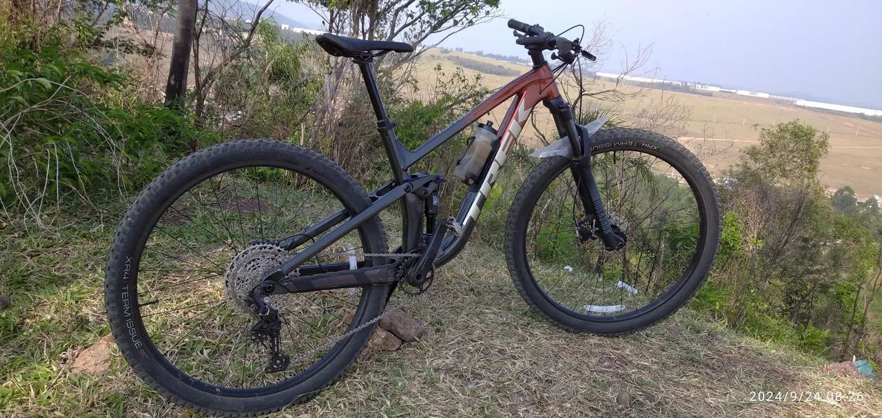 Bicicleta Trek Full Suspension - Foto 4