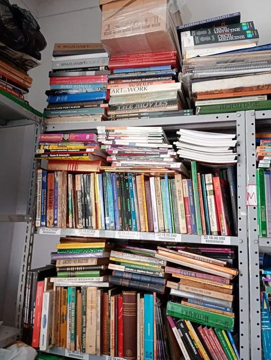 Livros e gibis  - Foto 4