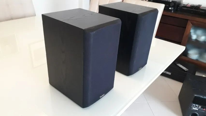 Par De Caixas Paradigm Titan V2 Preto  - Foto 4