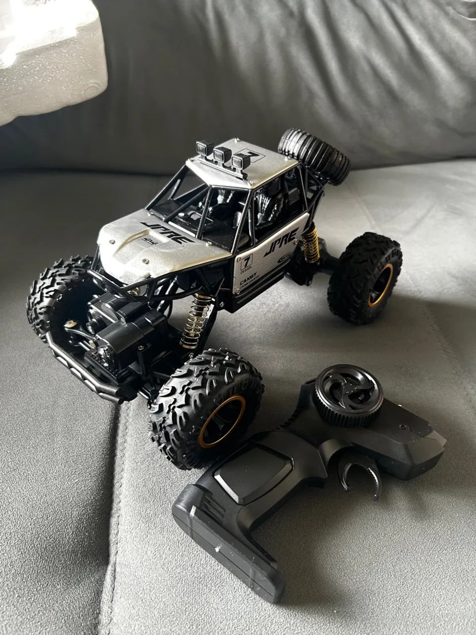 Carrinho Rc 4x4 28cm  - Foto 2
