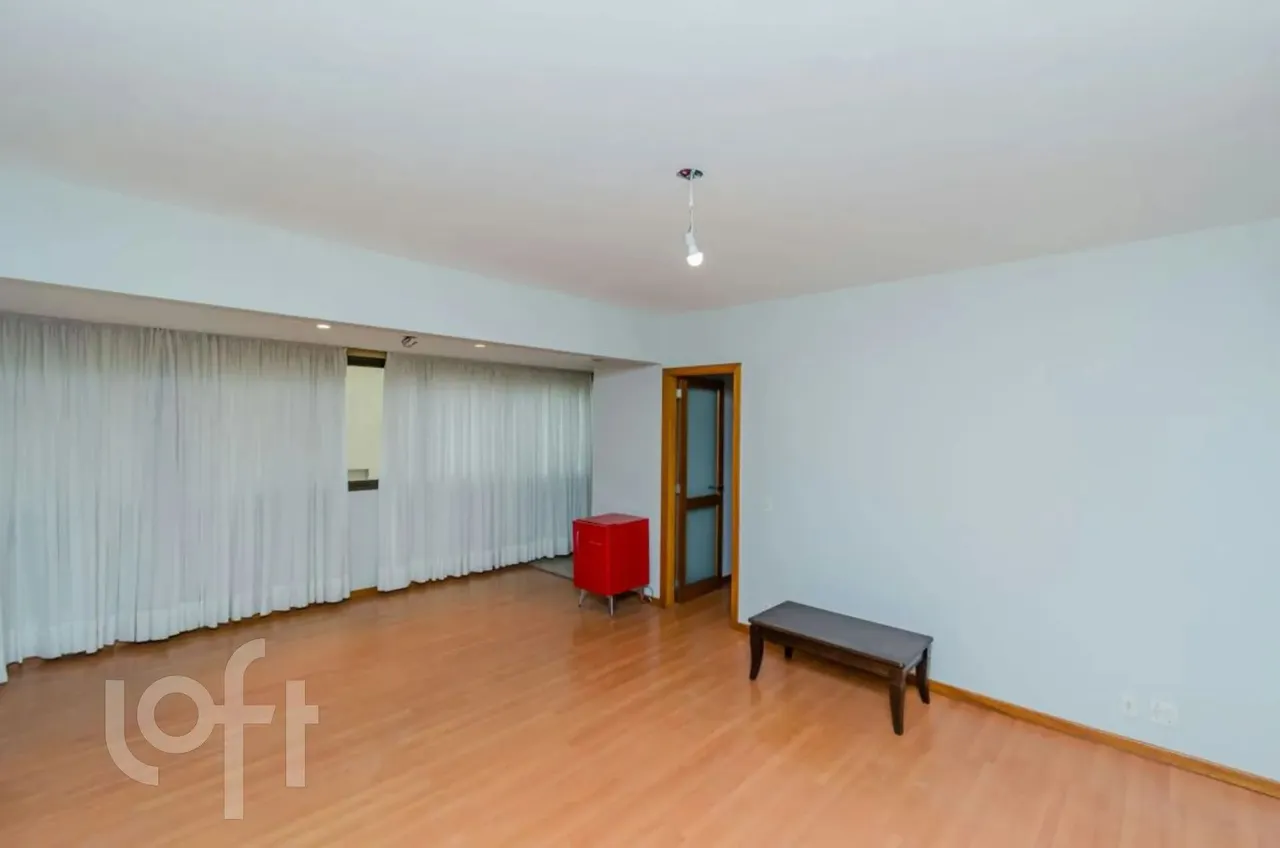 Apartamento à venda em Auxiliadora com 87 m², 2 quartos, 1 suíte, 2 vagas