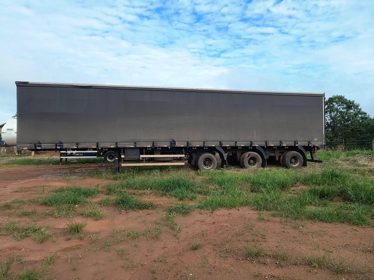 Carreta sider- Excelente estado