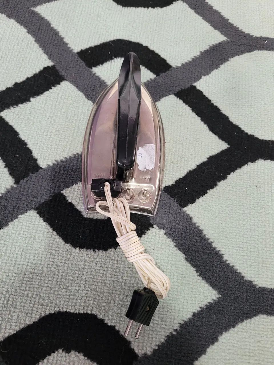 Ferro de passar antigo  - Foto 5