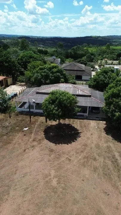 Vendo casa Cond. Real Ville, Corumbá IV. 2.500 m²