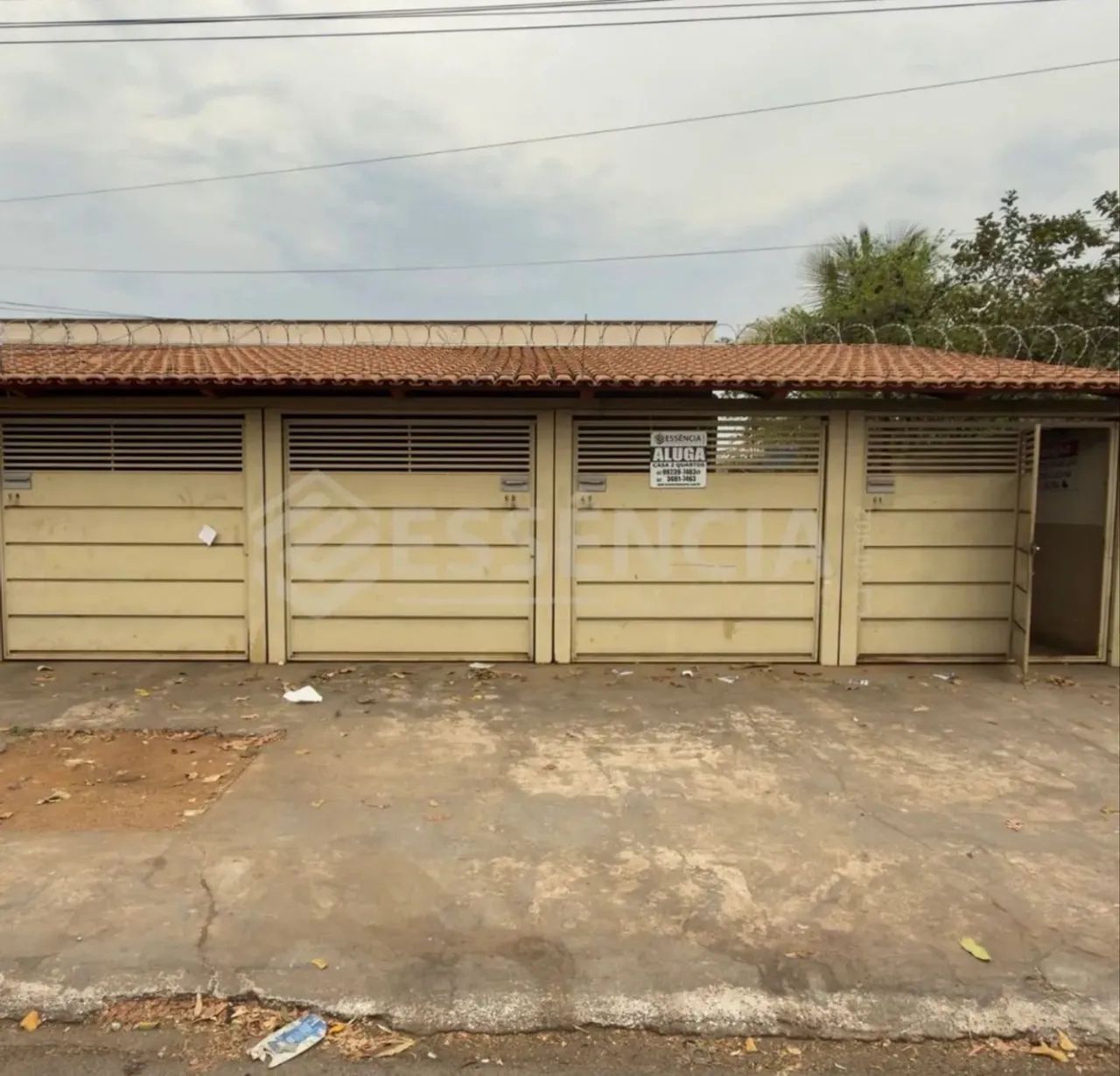 Casa 3 Quartos + Garagem 
