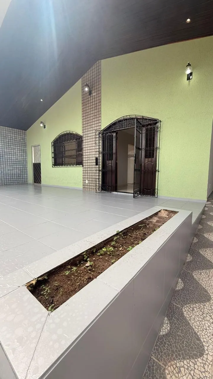 Imóvel para aluguel tem 320 metros quadrados com 4 quartos em Cohajap - São Luís - MA