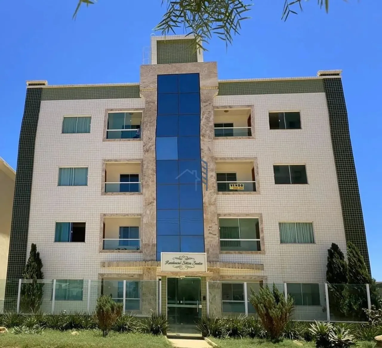 APARTAMENTO 2/4 NO CANDEIAS