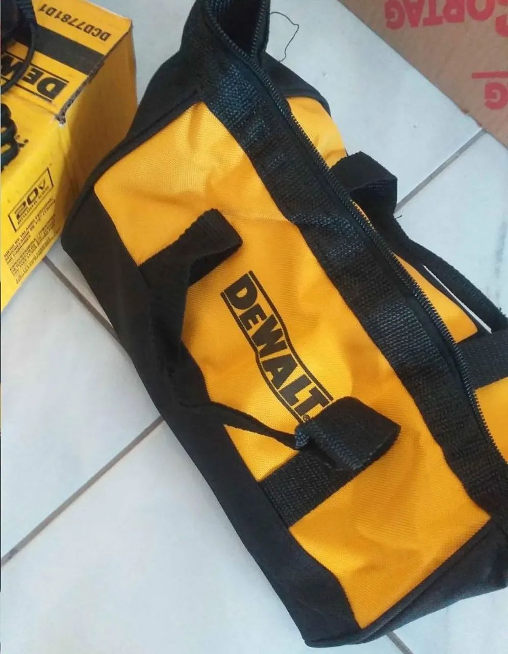 Furadeira/Parafusadeira DeWalt 20V Brushless DCD7781D1 - Foto 3