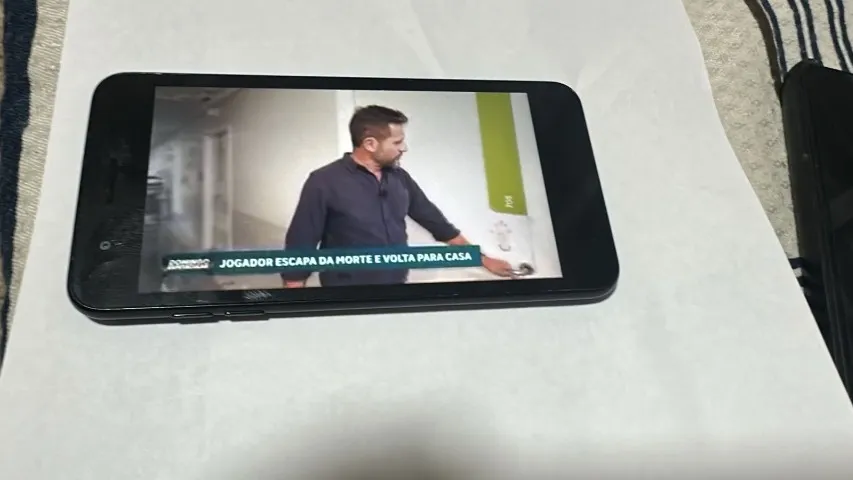 Celular k9 com TV - imperdivel